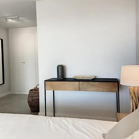 Via Celere 2330 Sea View Appartement *