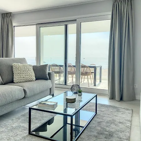 Via Celere 2330 Sea View *